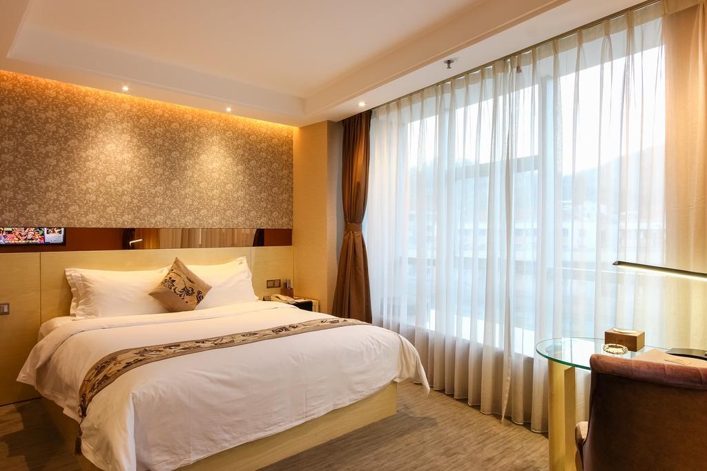 Paco Hotel Guangzhou East Railway Station Branch Екстериор снимка
