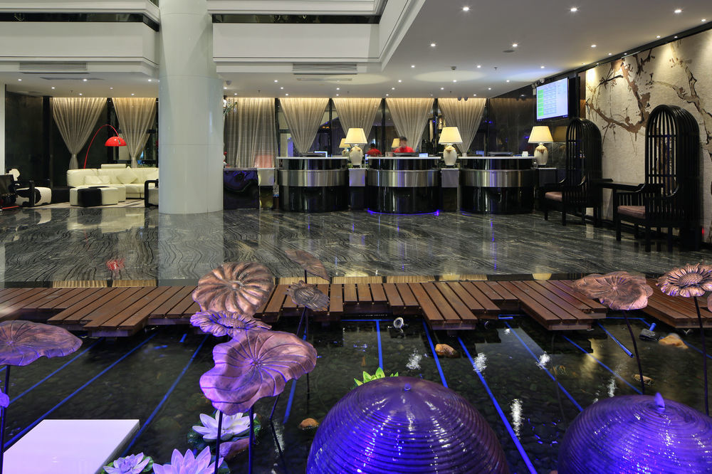 Paco Hotel Guangzhou East Railway Station Branch Екстериор снимка