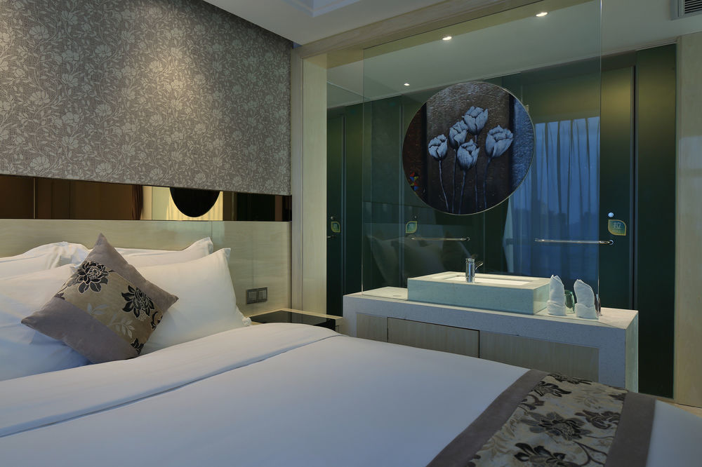 Paco Hotel Guangzhou East Railway Station Branch Екстериор снимка
